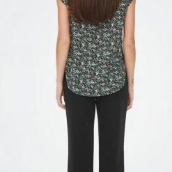 ONLY ONLVIC S/S AOP TOP NOOS PTM Dames T-shirt - Maat 44 10 ONLY ONLVIC S/S AOP TOP NOOS PTM Dames T-shirt - Maat 44 -Dameskleding Verkoop 435x840 3