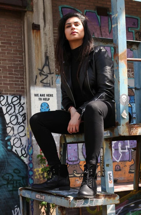 GILL'S FOXY BLACK - Dames Leren Jas - Biker Jack - 100% Lamsleer - Zwart 6 GILL'S FOXY BLACK - Dames Leren Jas - Biker Jack - 100% Lamsleer - Zwart - Afbeelding 6