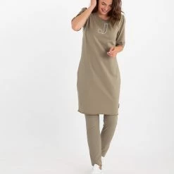 Bruine Legging Van Je M'appelle - Dames - Travelstof - Maat M - 6 Maten Beschikbaar -Dameskleding Verkoop 550x657 4