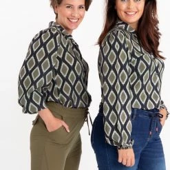 Blauwe Blouse Van Je M'appelle - Dames - Maat 2XL - 3 Maten Beschikbaar -Dameskleding Verkoop 550x726 5