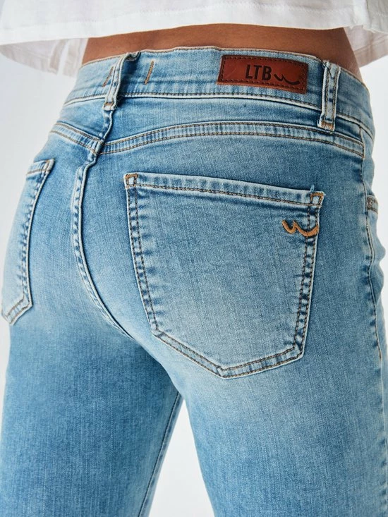 LTB Jeans LTB Lonia Jeans Volwassenen Lichtblauw 14 LTB Jeans LTB Lonia Jeans Volwassenen Lichtblauw - Afbeelding 14