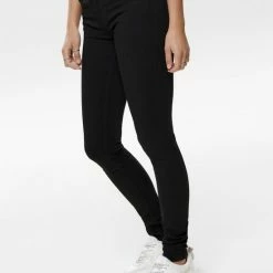 ONLY ONLCARMEN LIFE REG SK BLK4E SOO796 NOOS Dames Jeans - Maat 3234 -Dameskleding Verkoop 550x733 428