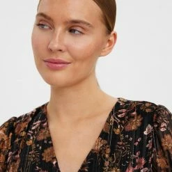 VERO MODA VMMINA L/S V-NECK TOP WVN BTQ Dames Top - Maat L -Dameskleding Verkoop 550x733 447