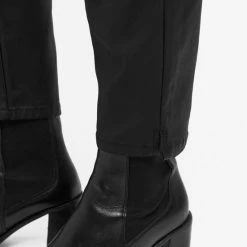 OBJECT COLLECTORS ITEM OBJBELLE LISA COATED PANT NOOS Dames Broek - Maat 42 -Dameskleding Verkoop 550x733 485