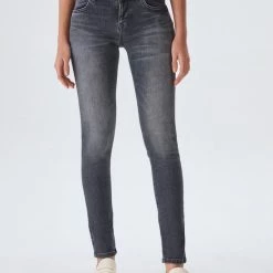 LTB Jeans LTB Nicole Jeans Volwassenen Lichtblauw -Dameskleding Verkoop 550x733 518
