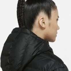 Nike Sportswear Therma-FIT Repel - Dames - Jas - Winterjas - Maat XL - Zwart/Zwart/Wit -Dameskleding Verkoop 550x745 1