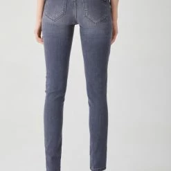 LTB Jeans LTB Nicole Jeans Volwassenen Lichtblauw -Dameskleding Verkoop 550x786 7