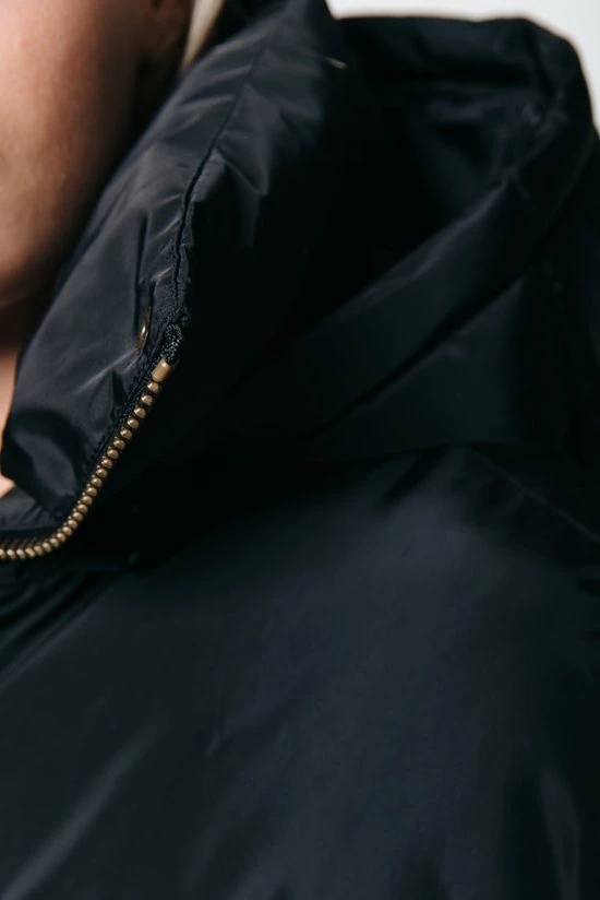 Colourful Rebel Resy Jas Zwart Dames - Oversized Fit - Polyester - S 6 Colourful Rebel Resy Jas Zwart Dames - Oversized Fit - Polyester - S - Afbeelding 6