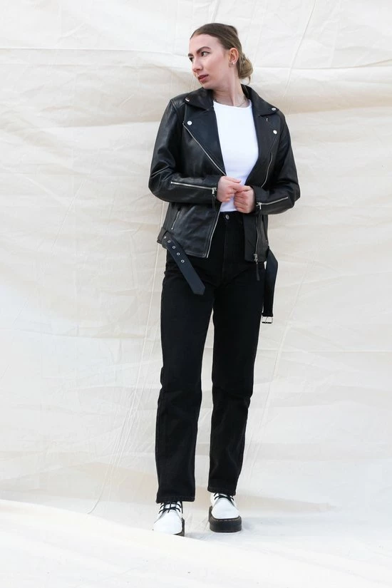 GILL'S FOXY BLACK - Dames Leren Jas - Biker Jack - 100% Lamsleer - Zwart 5 GILL'S FOXY BLACK - Dames Leren Jas - Biker Jack - 100% Lamsleer - Zwart - Afbeelding 5