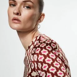 Mango Blouse Bedrukte Satijnen Blouse 37087768 78 Dames Maat - L -Dameskleding Verkoop 550x825 340